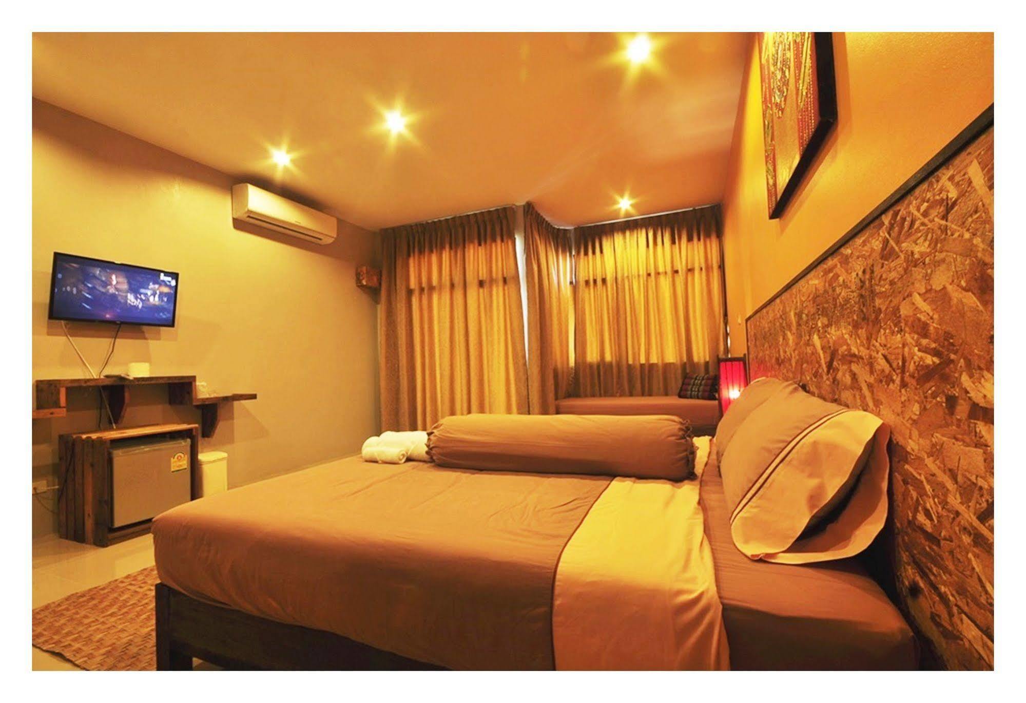 The Bedroom Nai Harn Beach Exterior foto